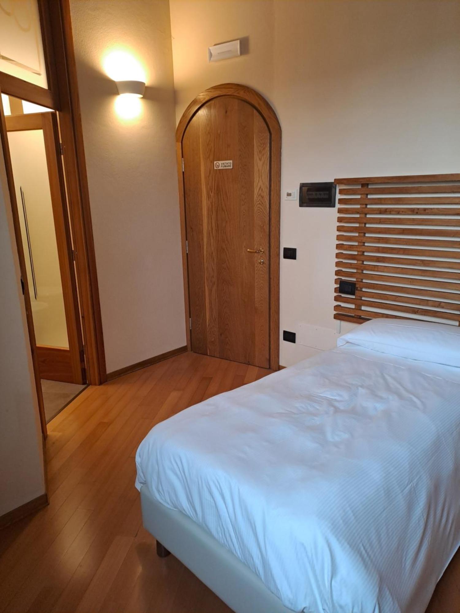 Agriturismo Cascina Farisengo Stagno Lombardo Exteriér fotografie