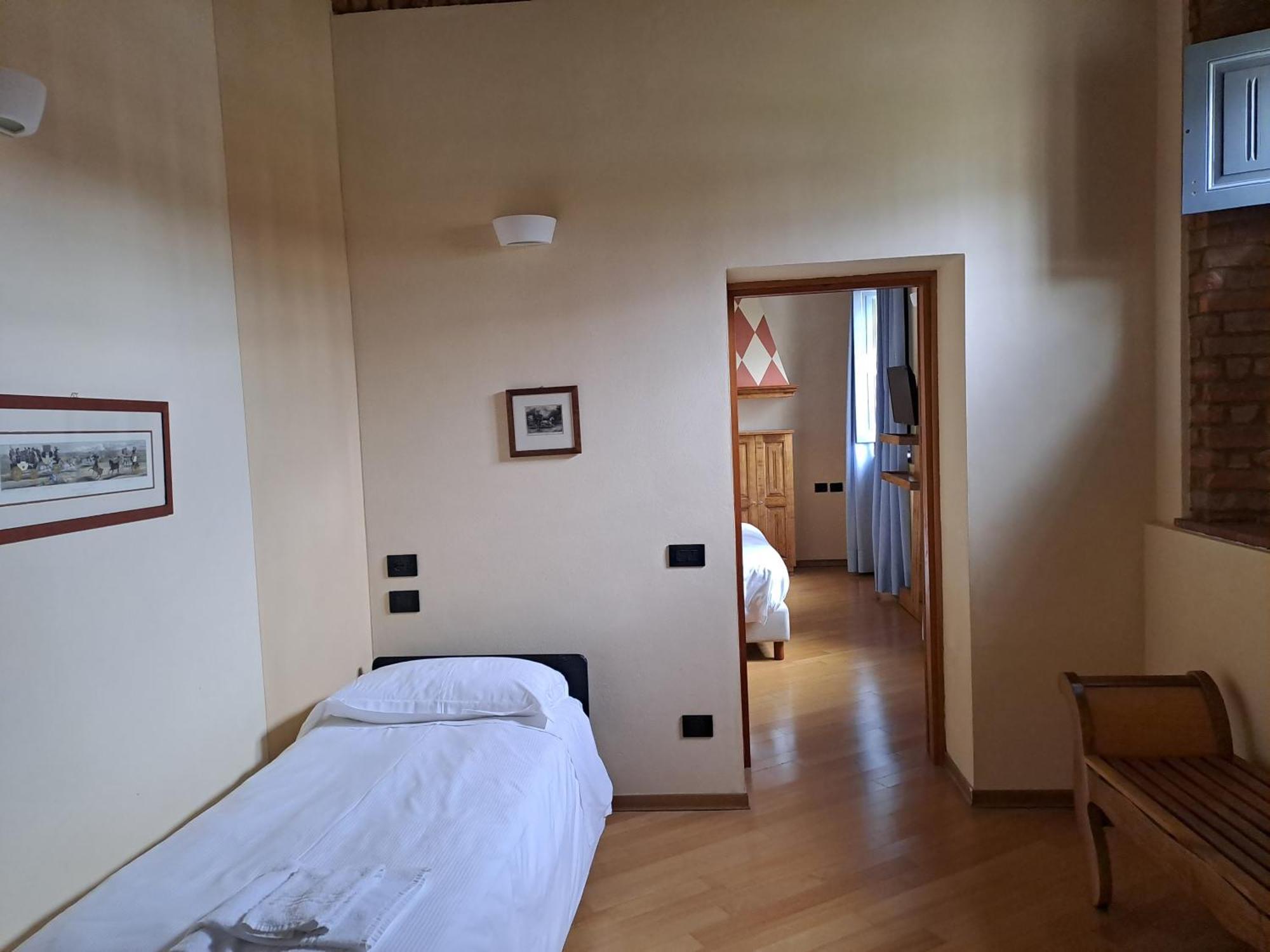 Agriturismo Cascina Farisengo Stagno Lombardo Exteriér fotografie